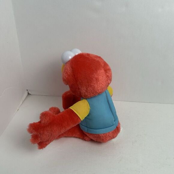 Sing Along Elmo Plush Toy Sesame Street Cute Collectible 13in w/ Sound & Lights - Picture 2 of 6